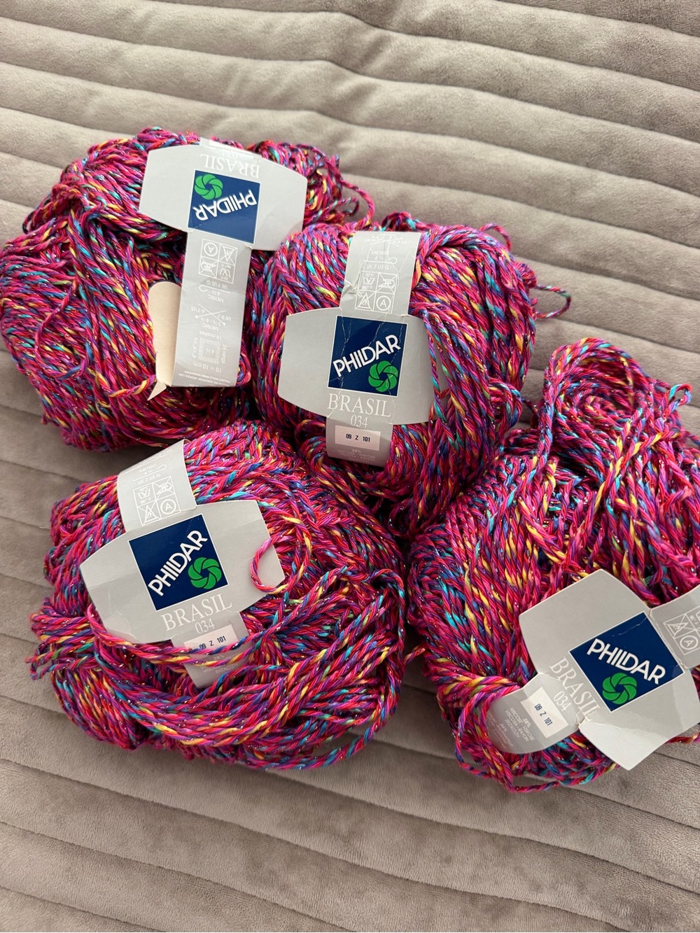 Brasil Multicolor Pink Blend Yarn - 4-Pack